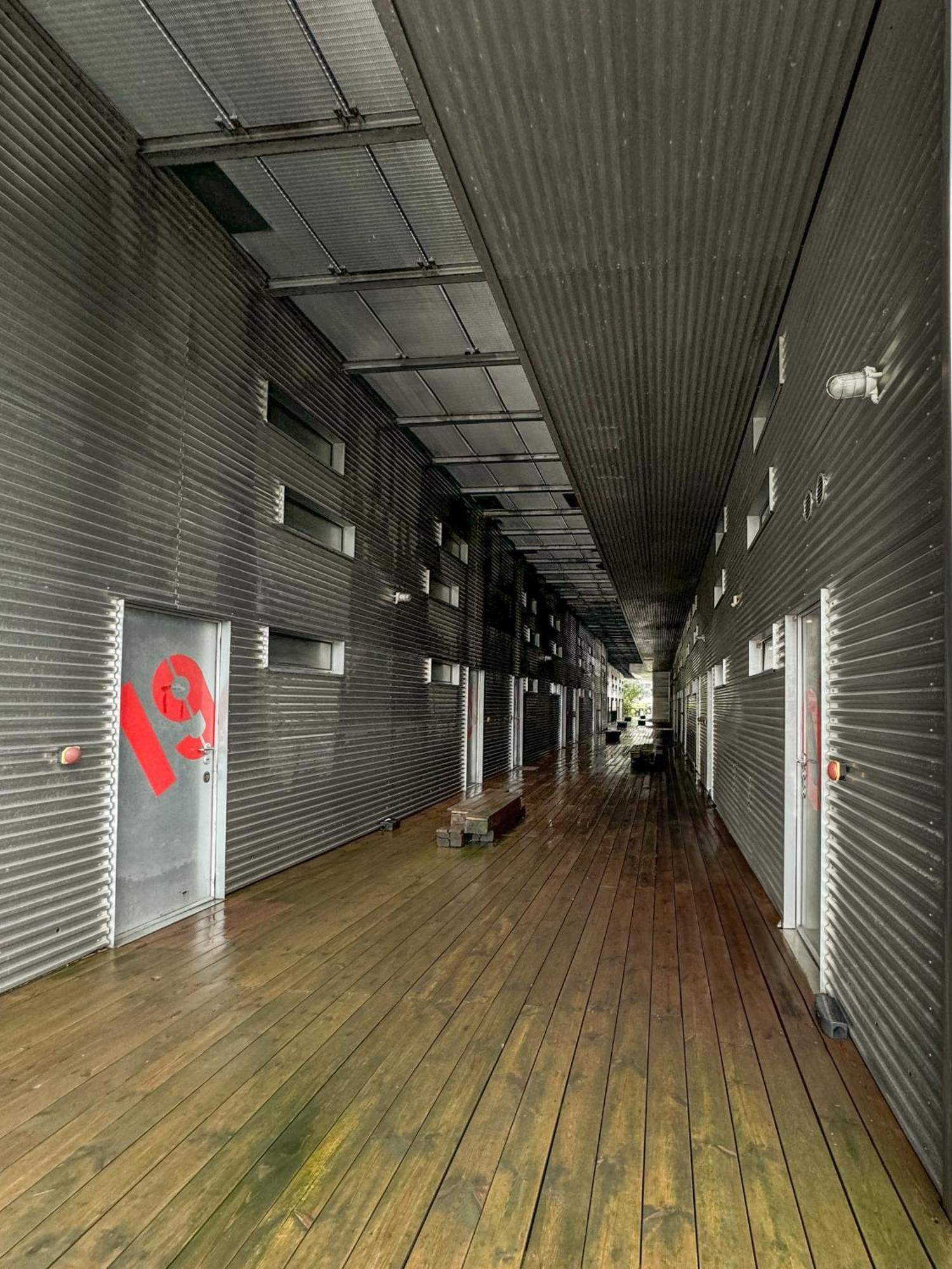 Appartamento White And Brown Exclusive Loft With Terrace - Free Parking - M2 Station Milano Esterno foto